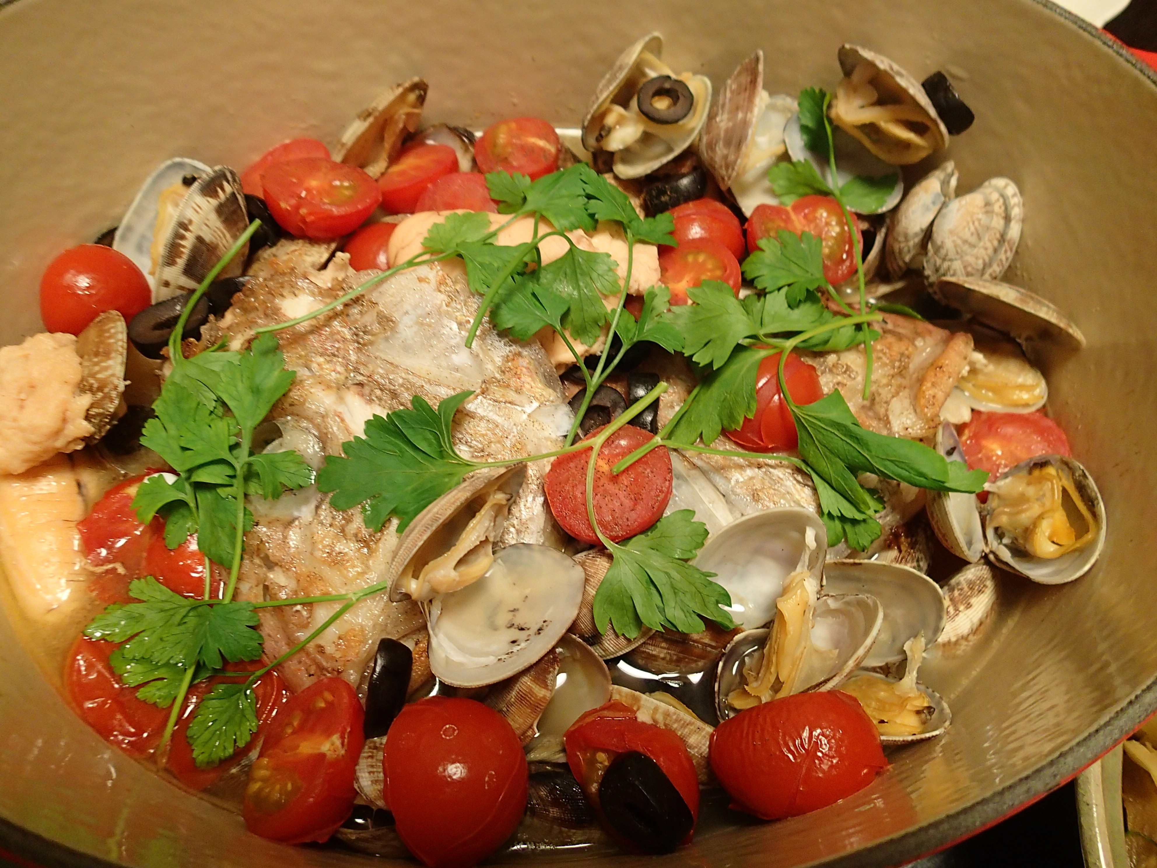 桜鯛のアクアパッツァ