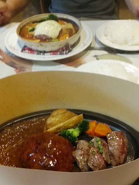 ハンバーグランチ