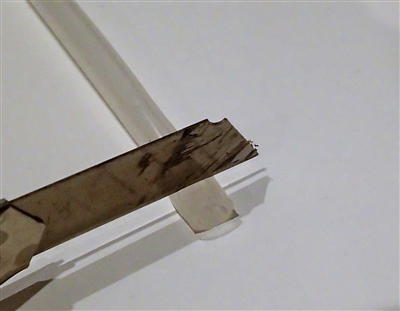 チューブを切る